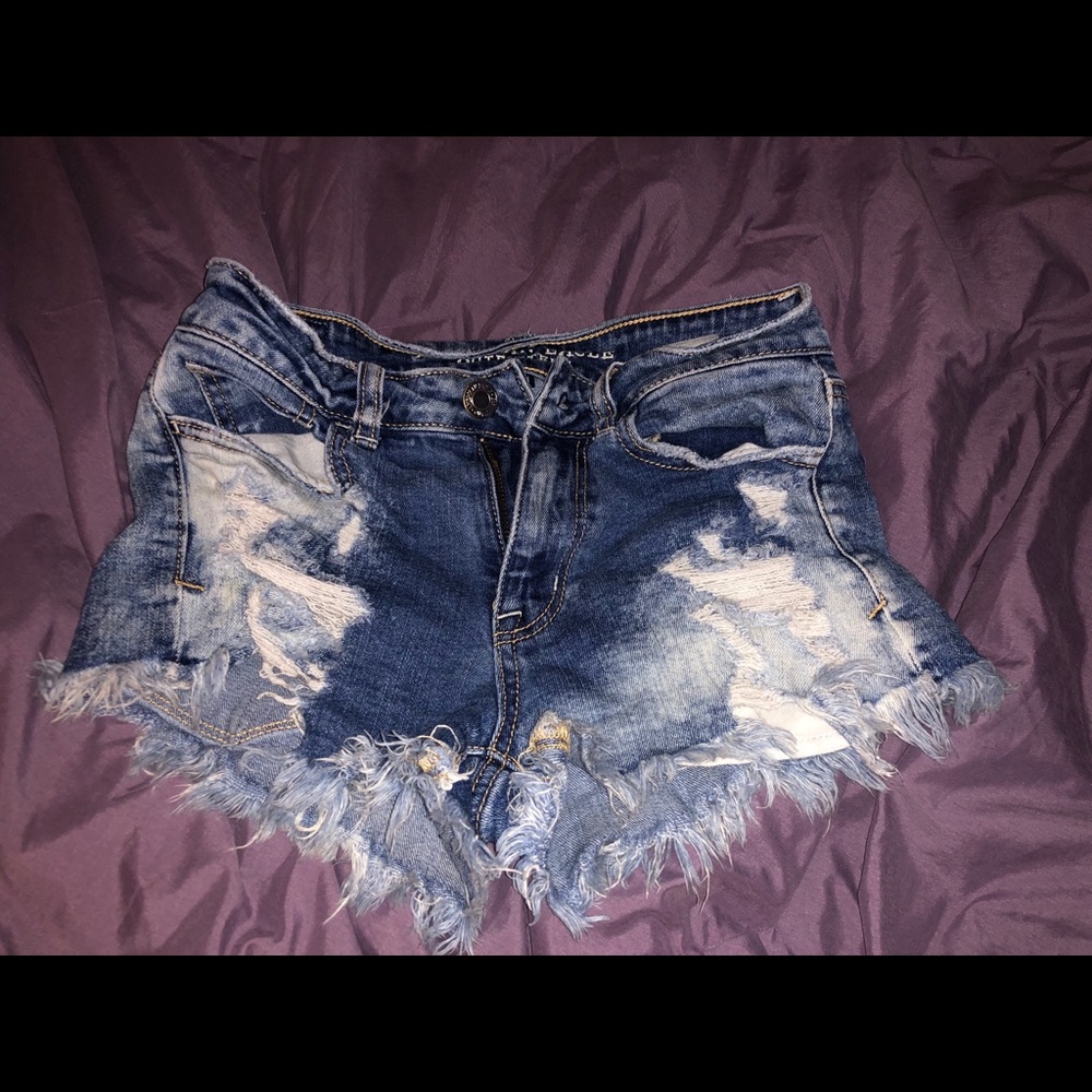 american eagle high rise distressed shorts